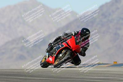 media/Apr-13-2024-SoCal Trackdays (Sat) [[f1617382bd]]/9-Turn 9 (110pm)/